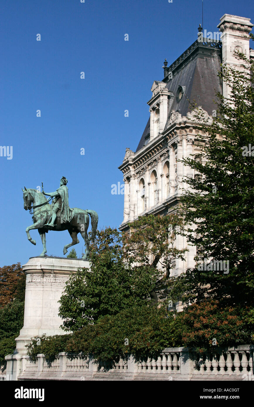 Statue of Etienne Marcel in front of the Hotel de Ville city hall Paris France Stock Photo