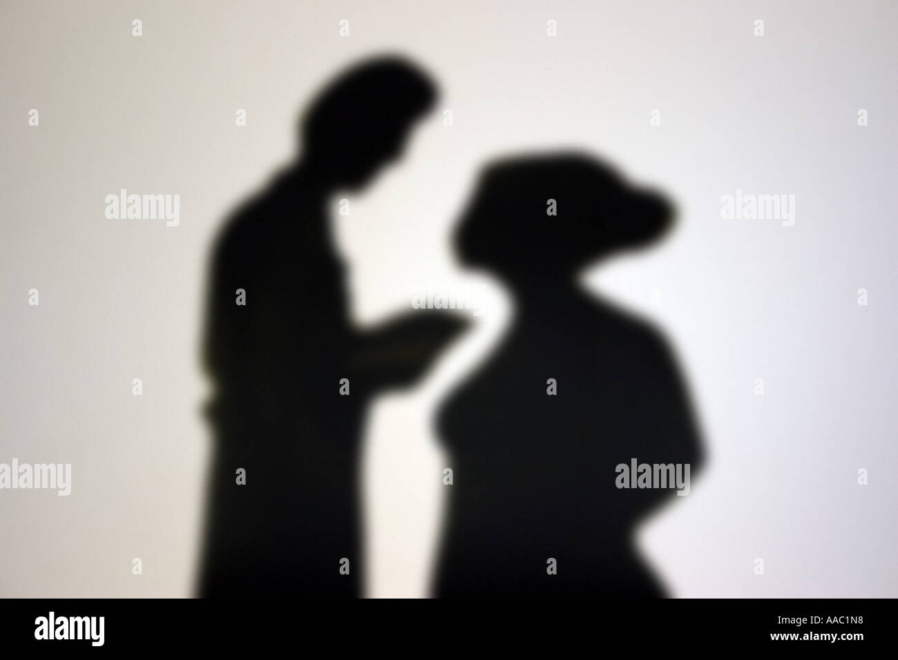 man and woman talking, conversation Stock Photo - Alamy