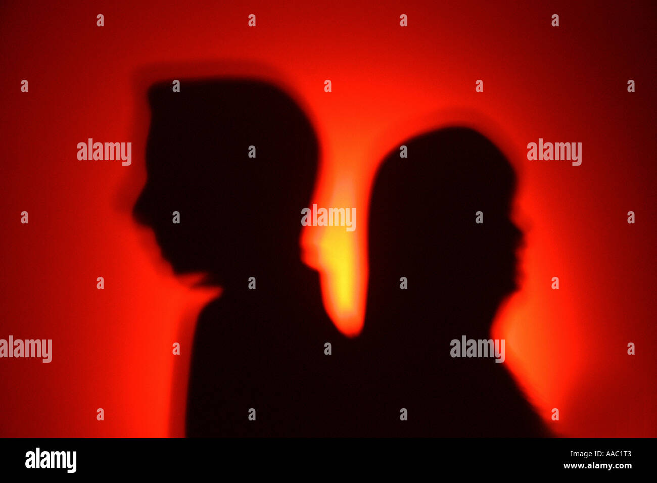Family divorce silhouette hi-res stock photography and images - Alamy