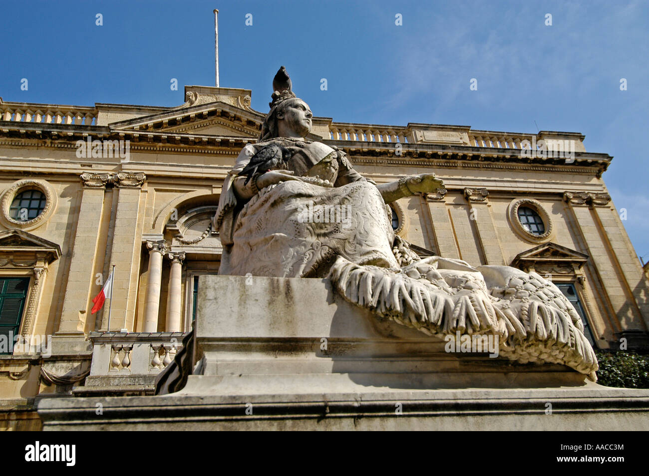 Queen Victoria statue Republic Square Valletta Malta Stock Photo Alamy