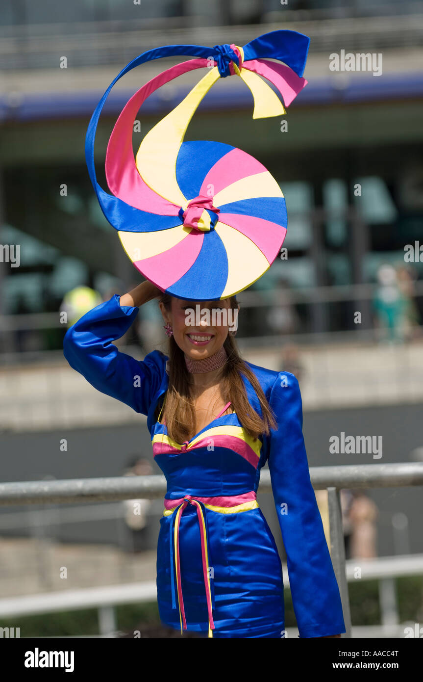 Extravagant fashion on Ladies day at Royal Ascot Stock Photo