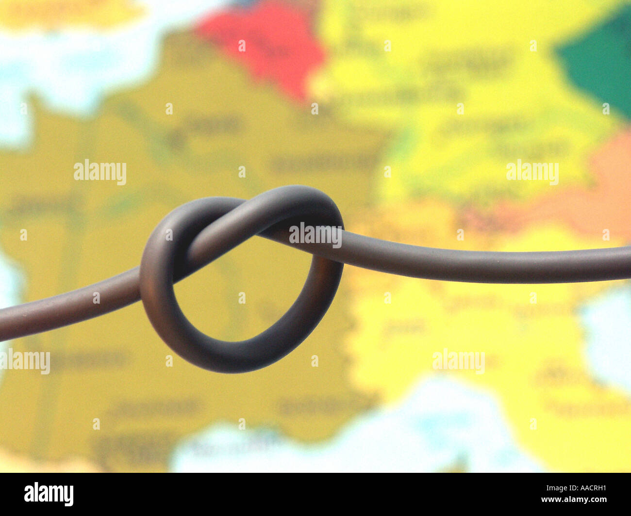 Edp Line Symbol knot in the EDP line Stock Photo - Alamy