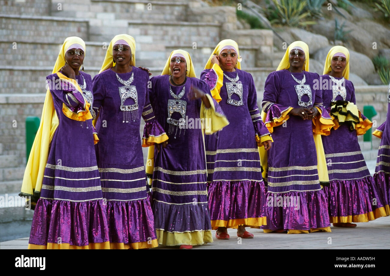 Nubian Women Stock Photos & Nubian Women Stock Images - Alamy