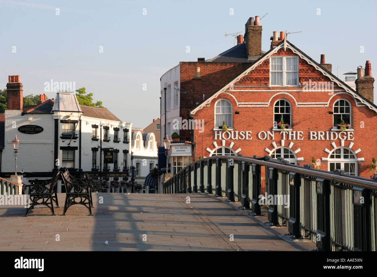 house on the bridge river thames windsor england uk gb Stock Photo