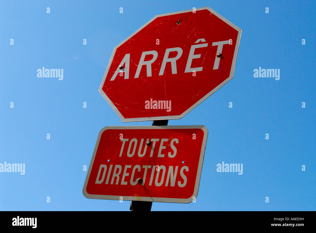 Stop sign in french only in Montreal Canada Stock Photo Alamy