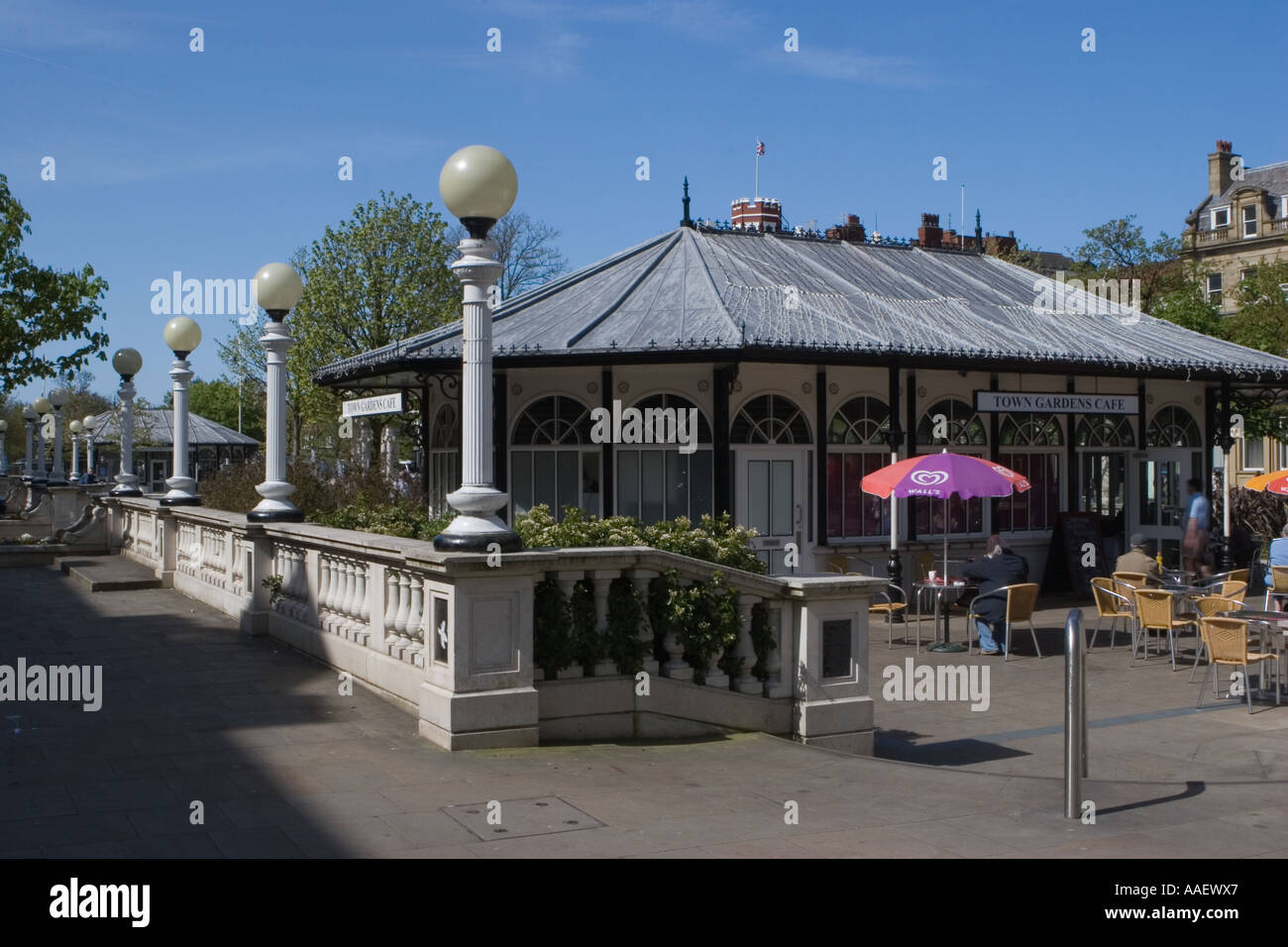 Town Gardens Cafe, outside eating and exterior seating, Southport town