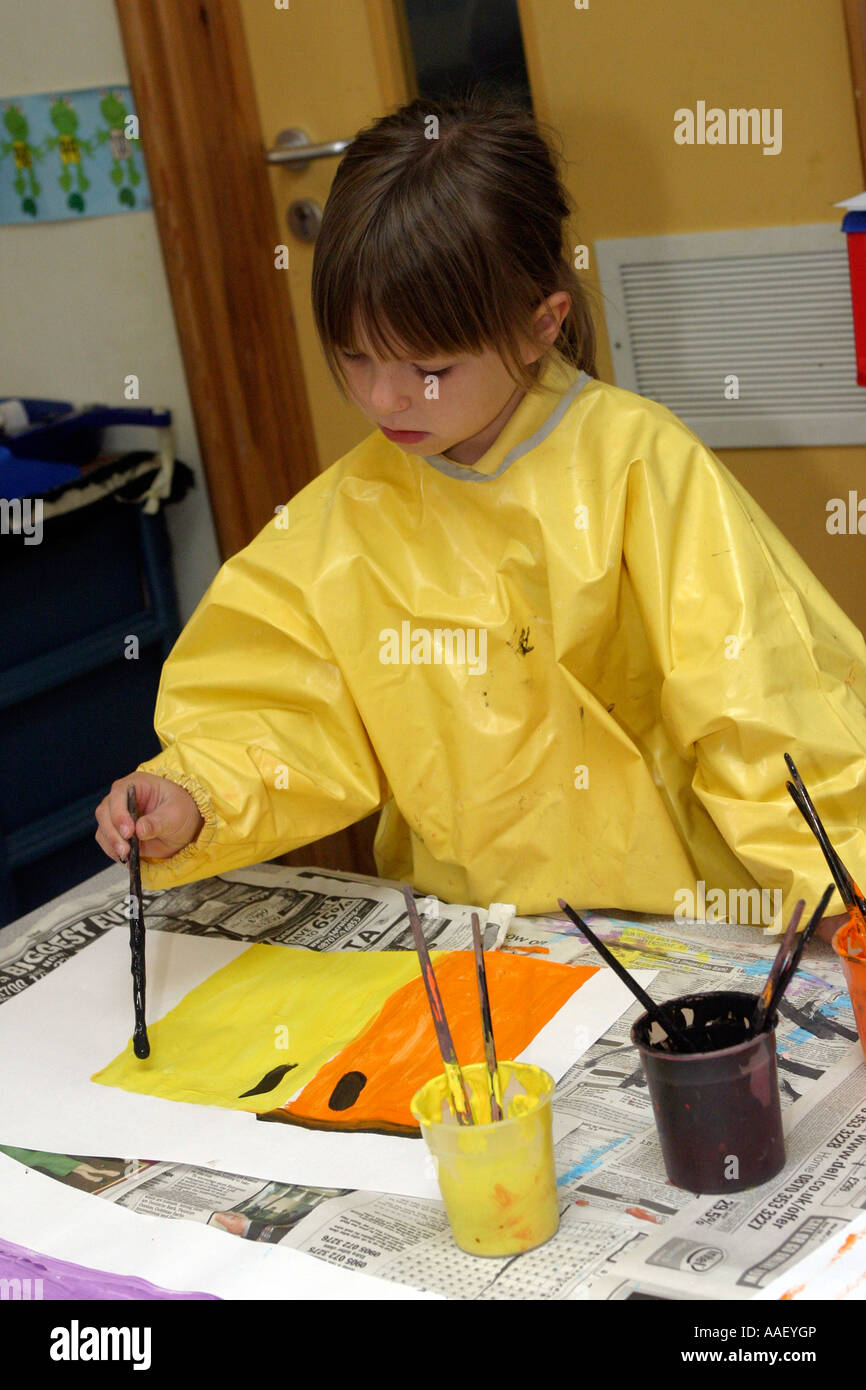 Girls painting store smock