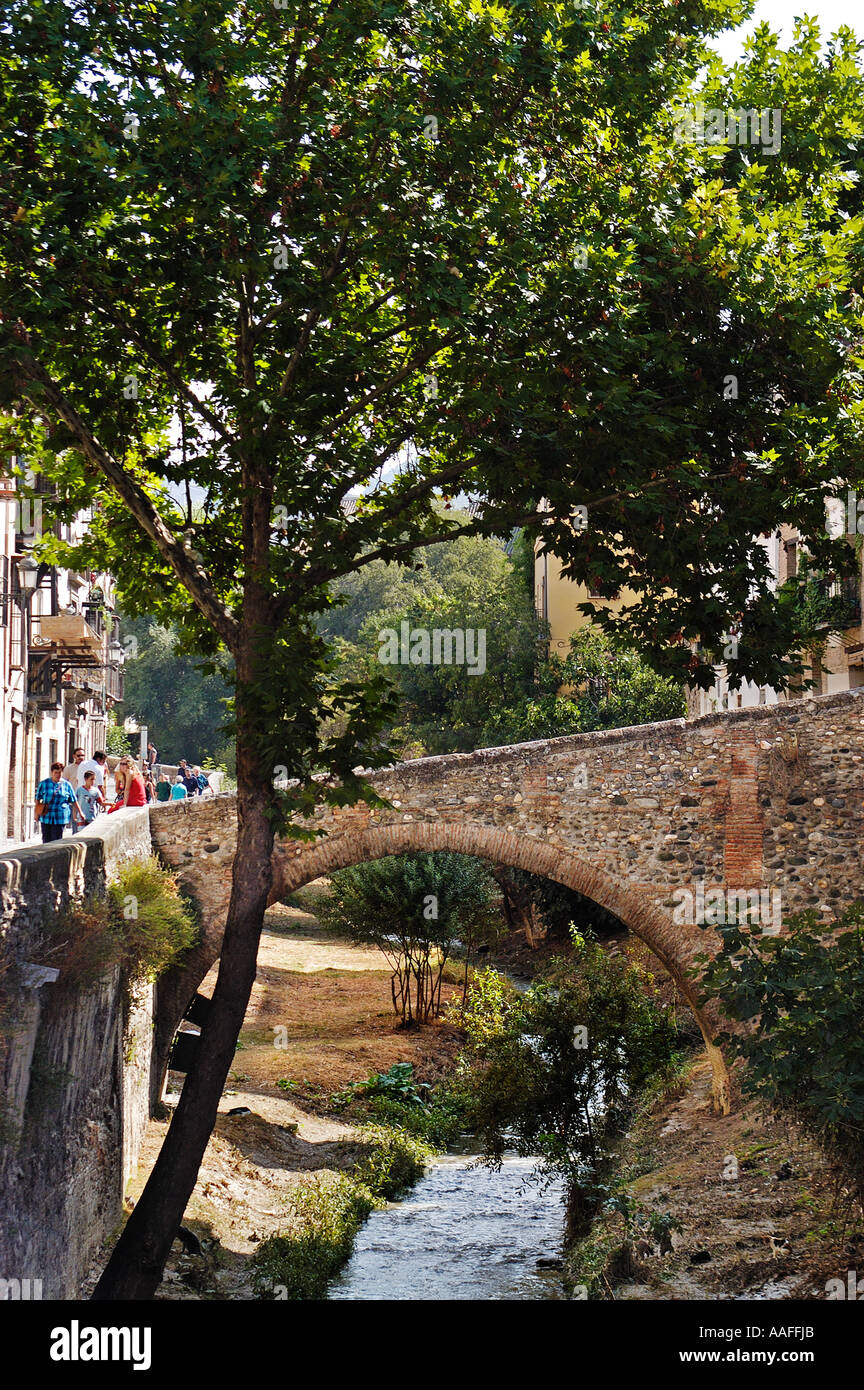 River rio darro granada hi-res stock photography and images - Alamy