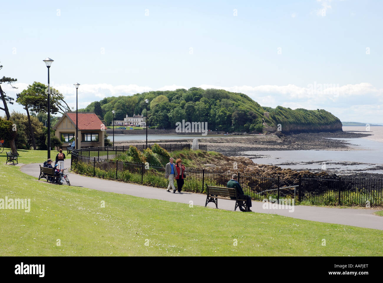 The sea front, Clevedon, Somerset, England, UK Stock Photo