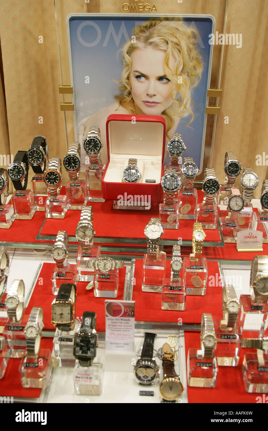 Advertising nicole kidman hi-res stock photography and