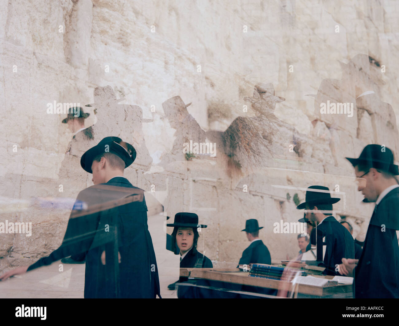 Ultra religious jews israel hi-res stock photography and images 