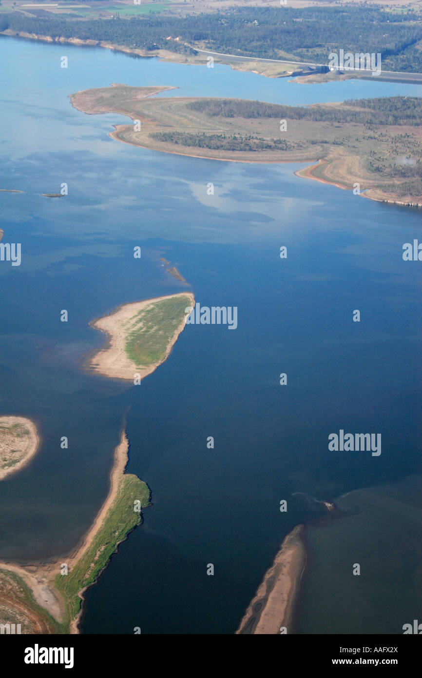 Wivenhoe dam hires stock photography and images Alamy