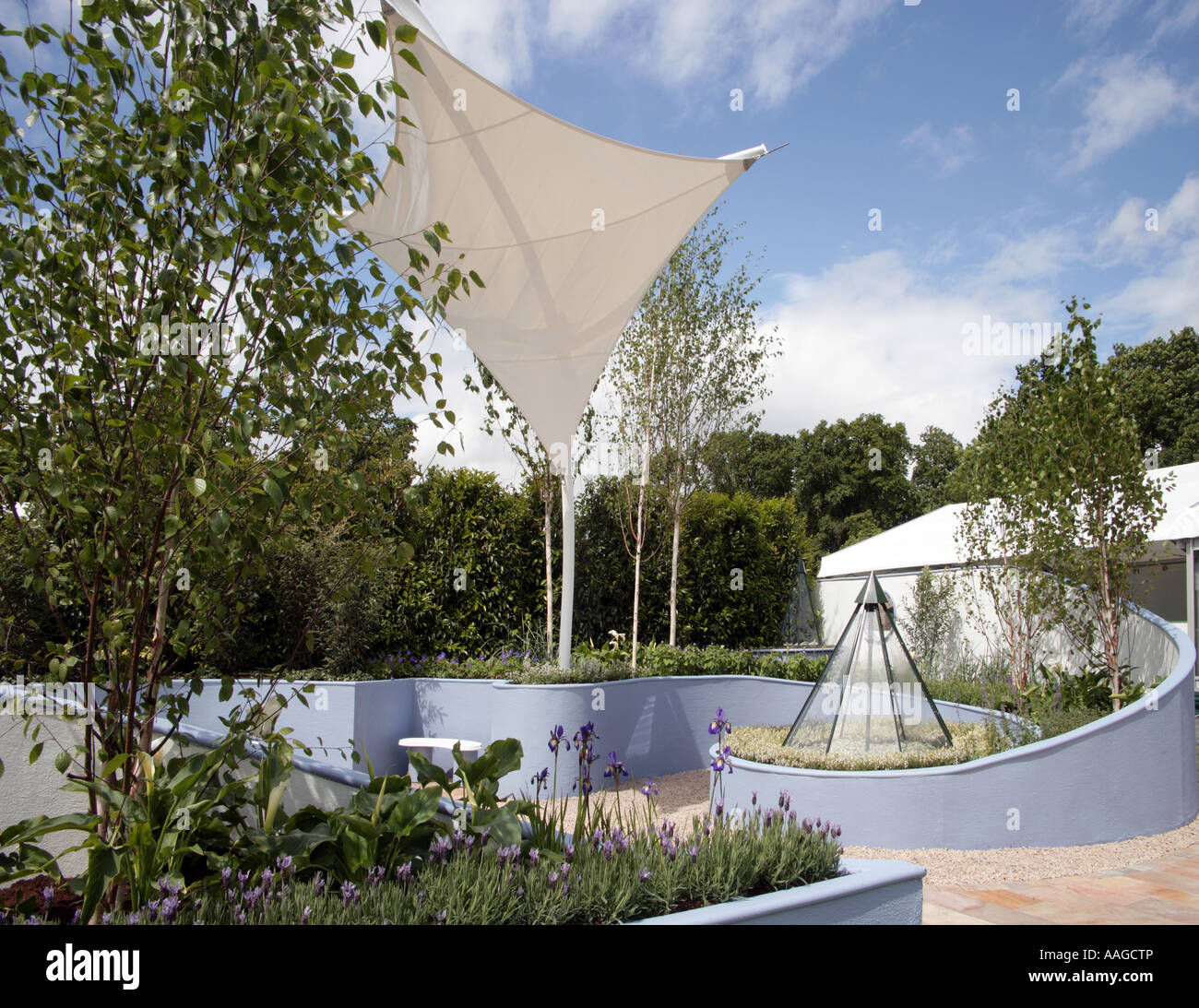 The Glasshouse Effect show garden for Bloom 2007 Irish Garden Show