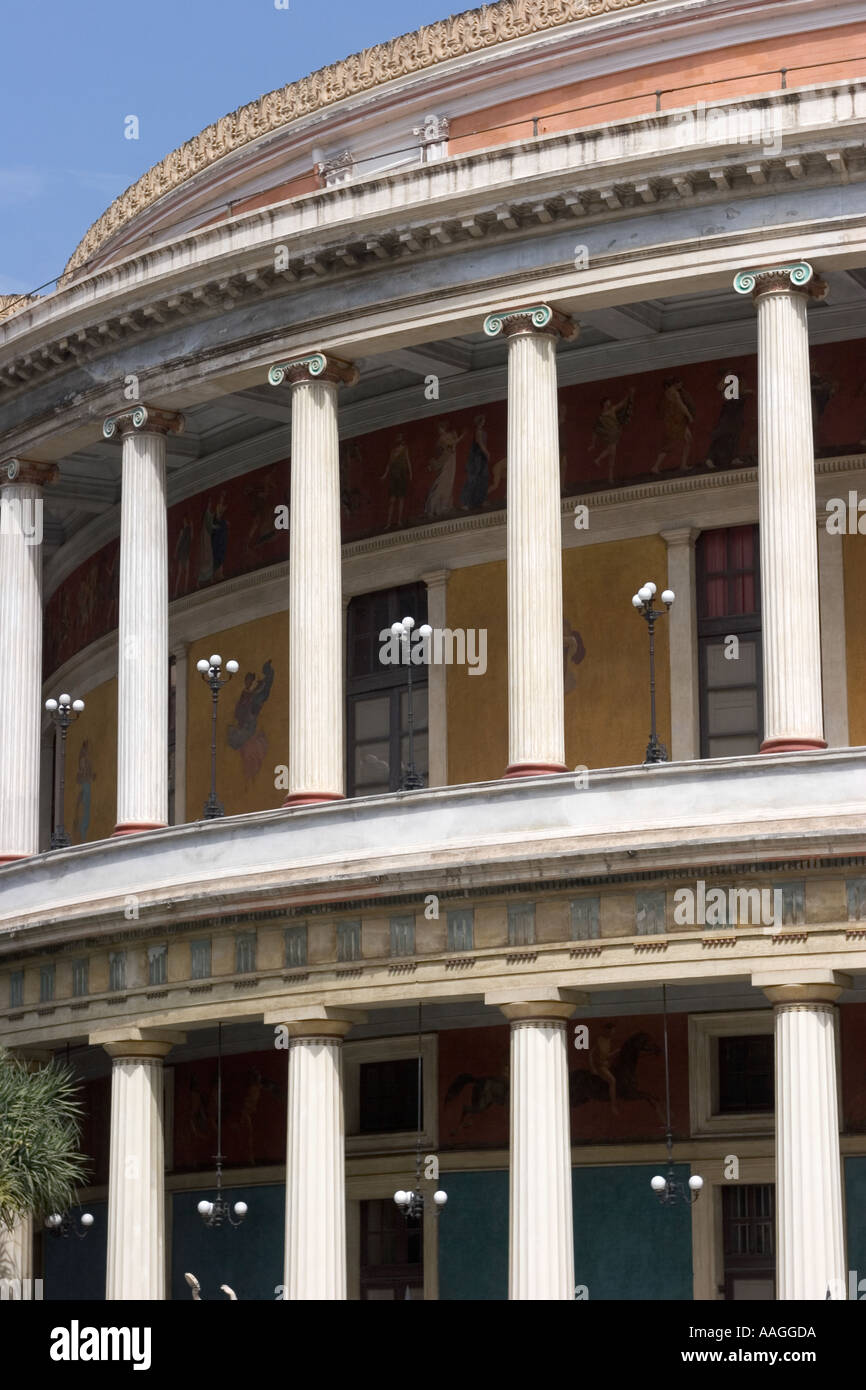 Teatro Politeama Garibaldi Palermo Sicily Italy Stock Photo Alamy