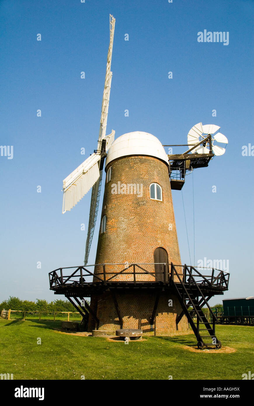 Weldon Windmill Industrial windmill hi-res stock photography and images - Alamy
