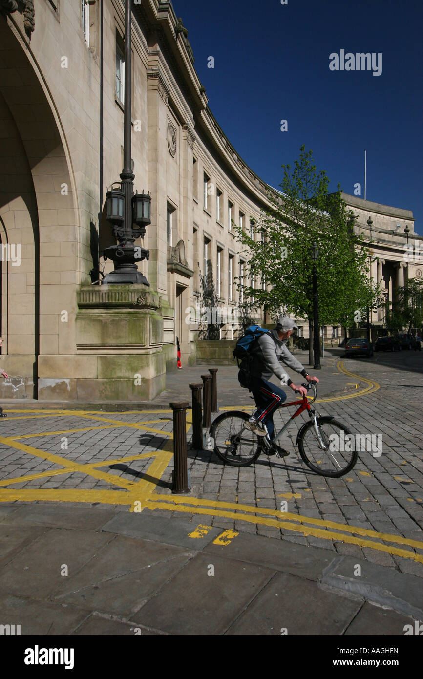 Le Mans Crescent Bolton Stock Photo Alamy