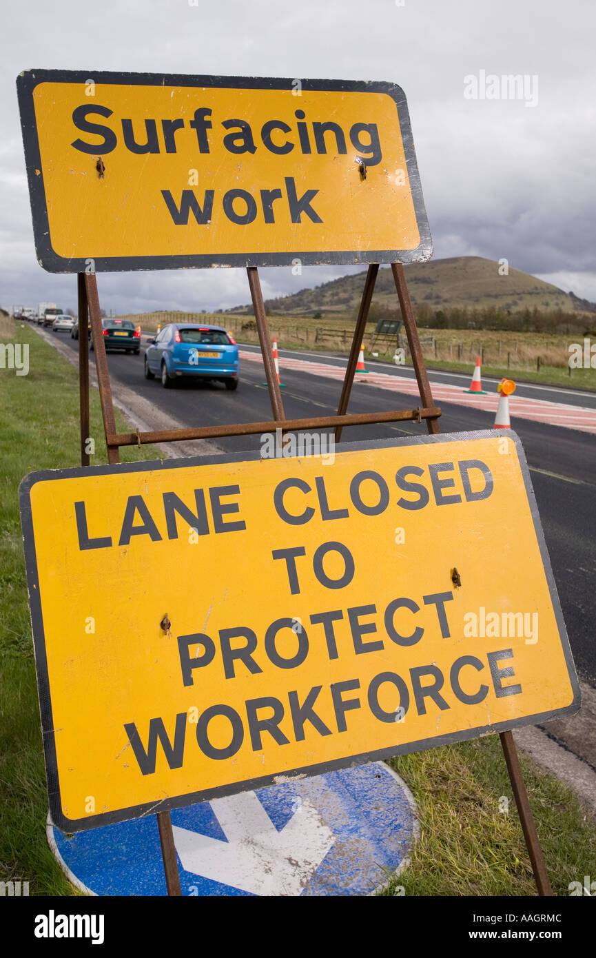 roadworks-holly-road-leven-fife-scotland-terry-gilley-flickr