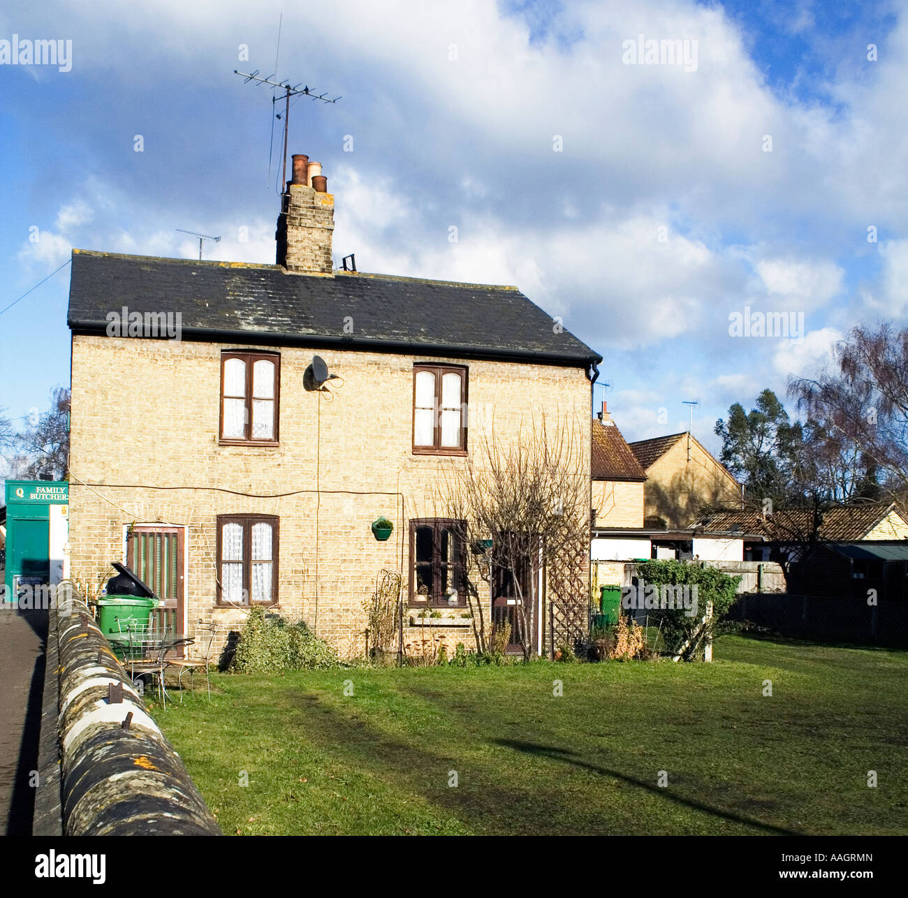 Great shelford country house Stock Photo Alamy