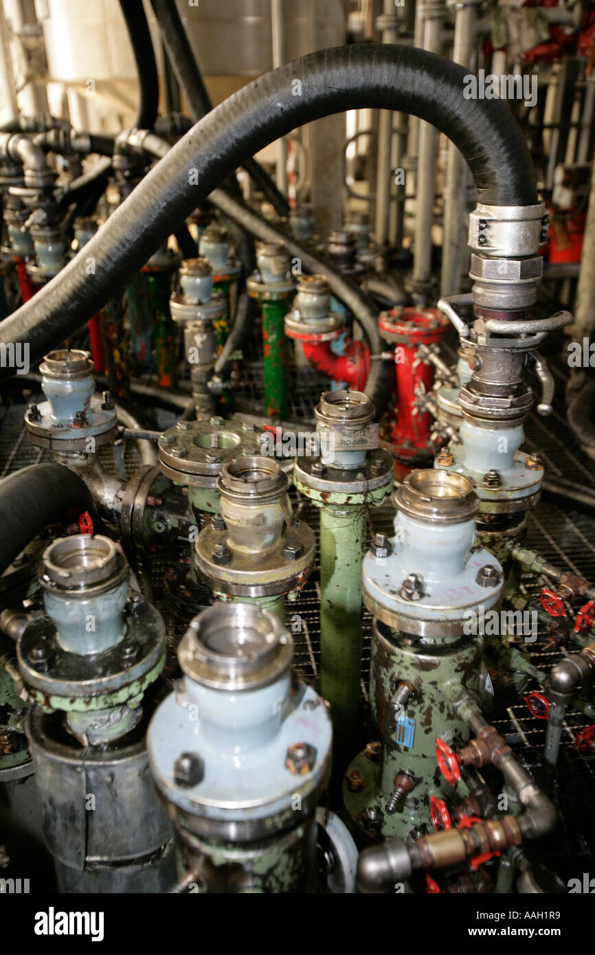 Oil manufacturing lubricants, industry, petroleum Middle East Lubricants Plant Jebel Ali Free