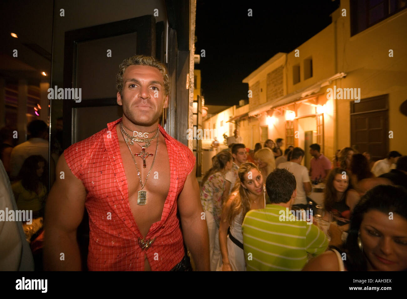 bar bouncer jobs near me bar bouncer jobs near me