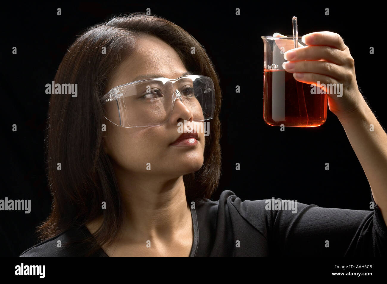 Asian eye test hi-res stock photography and images - Alamy