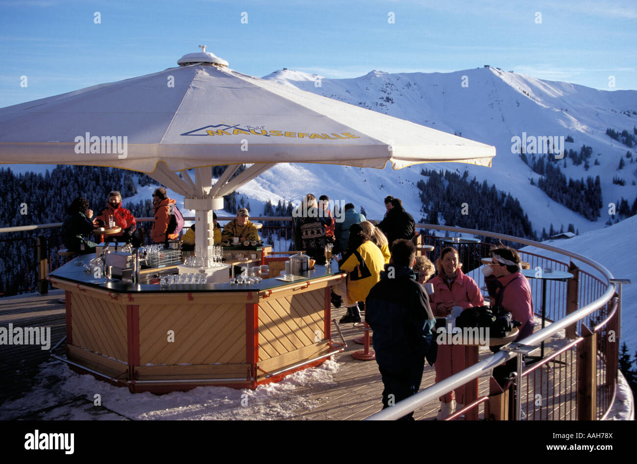 Open air bar Hahnenkamm Kitzbuhel Tyrol Austria Stock Photo - Alamy
