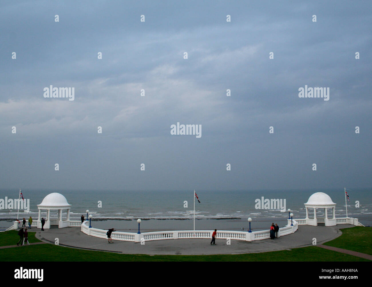 Stormy Esplanade at Bexhill, Kent, England with Union Jack Stock Photo