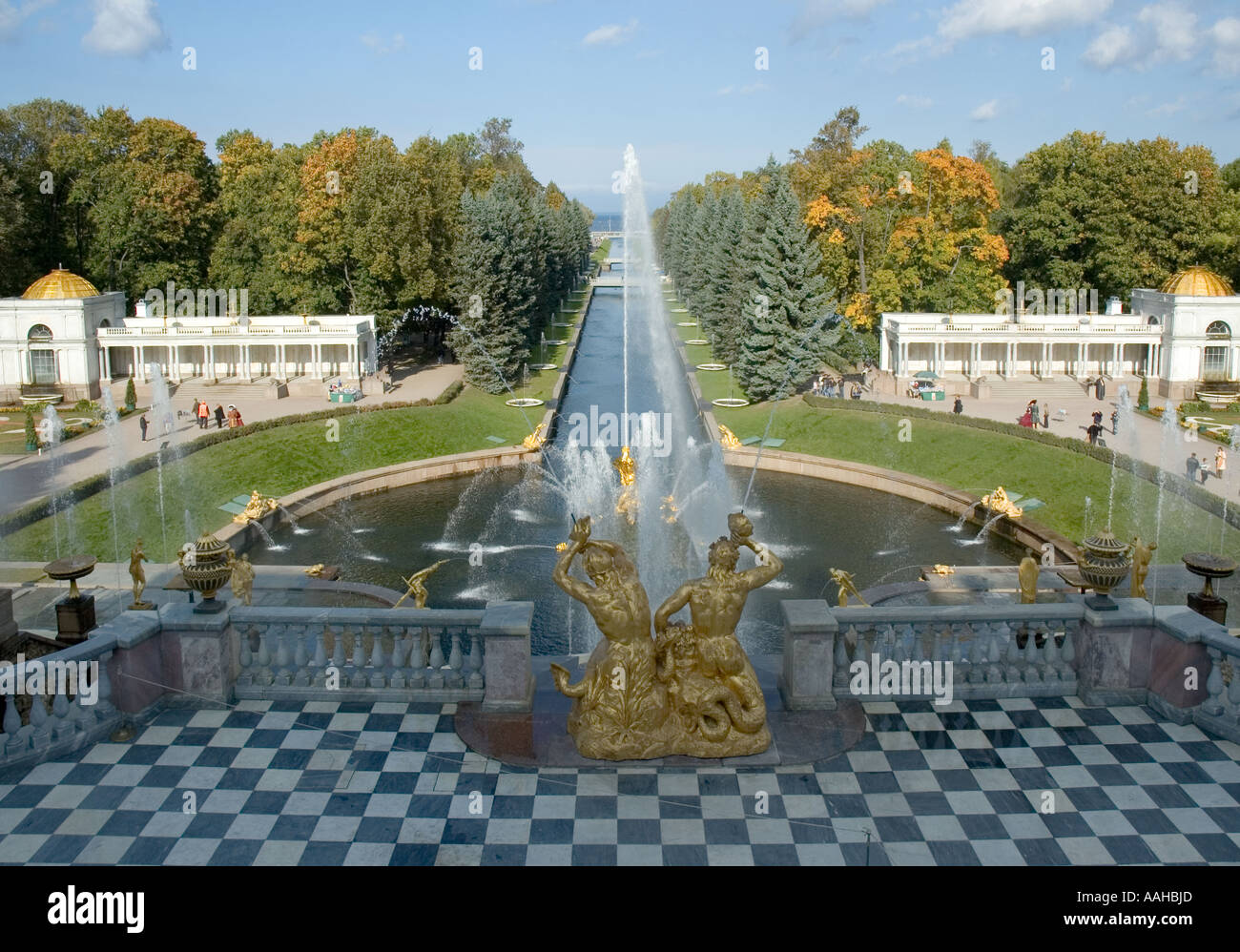 The gardens of the Royal Palace at Peterhoff near Saint Petersburg, Russia Stock Photo