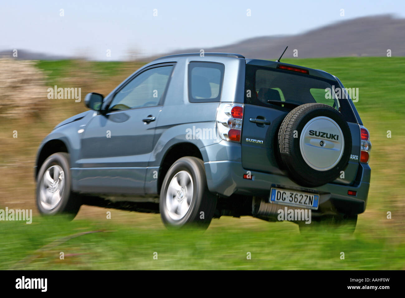 Suzuki Grand Vitara 2007 in action Stock Photo Alamy
