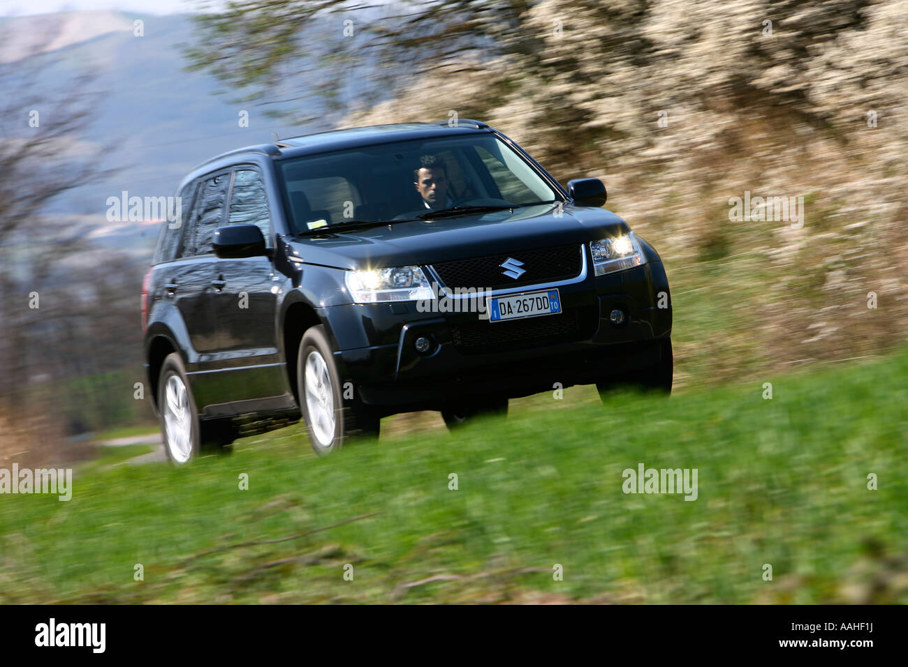 Suzuki Grand Vitara 2007 in action Stock Photo Alamy