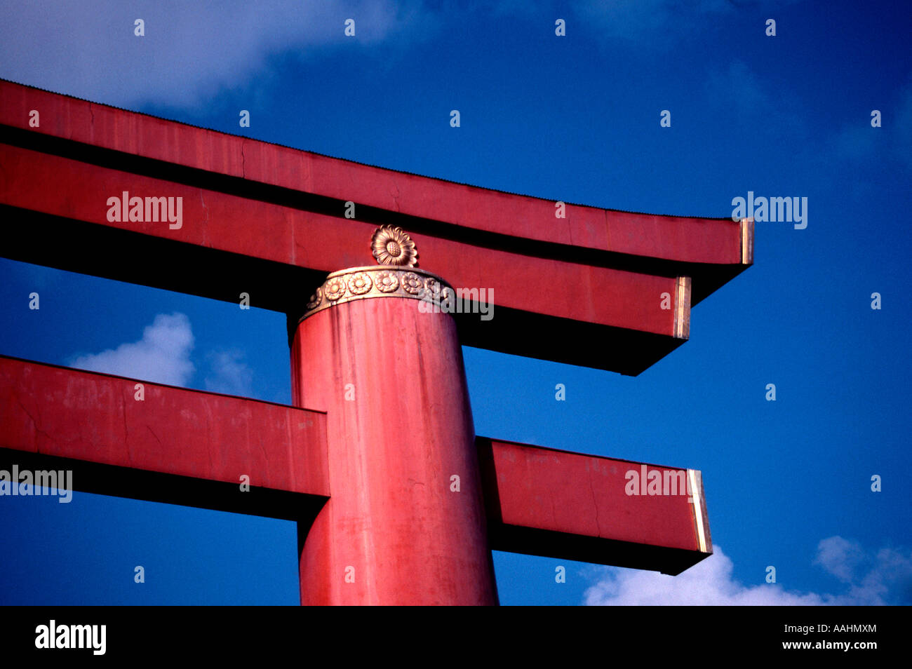 Heian tori hi-res stock photography and images - Alamy