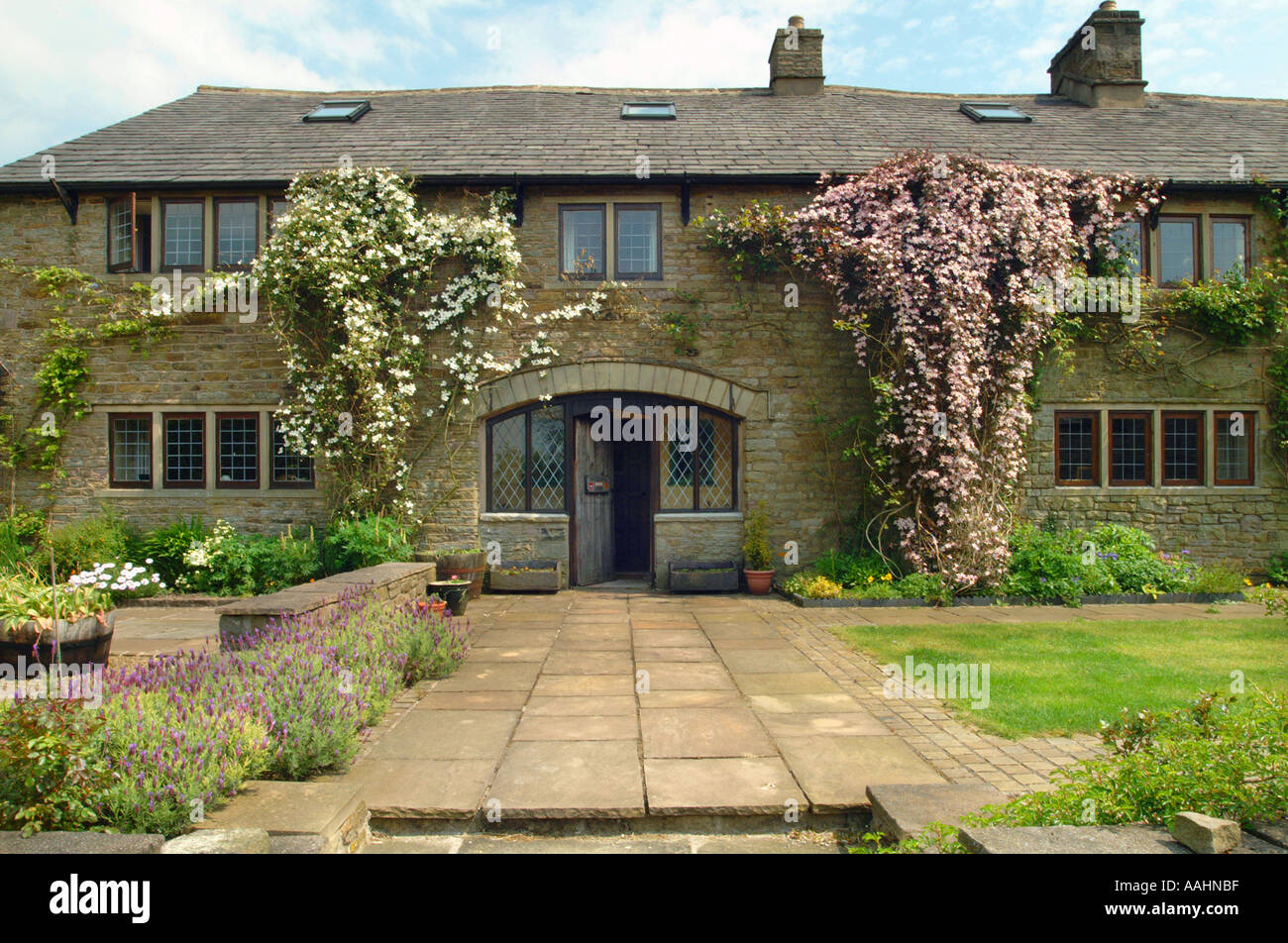 Marsh Hall Farm Chapel en le Frith dove cote Peak district UK Europe