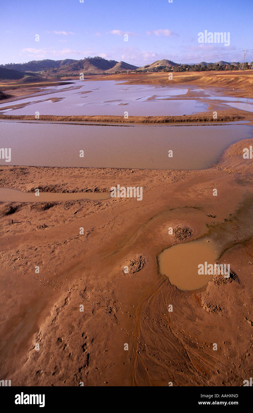 Drought lake eildon bonnie doon hi-res stock photography and images - Alamy