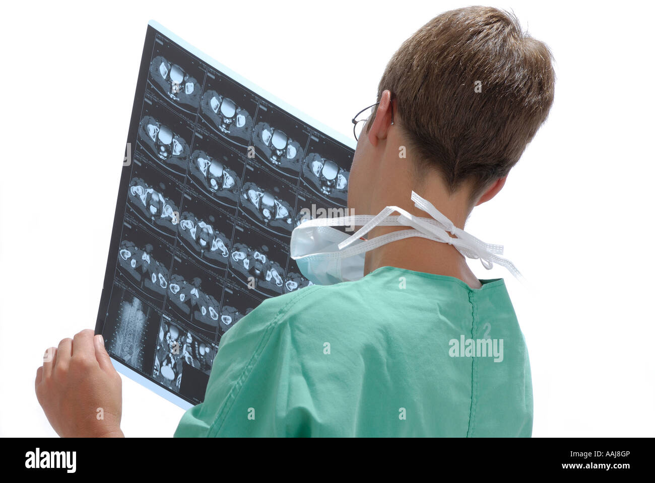 Dr looking at x ray hi-res stock photography and images - Alamy