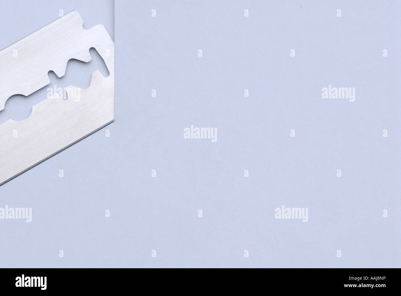 Low Res Razorblade Razor thin hi-res stock photography and images - Alamy