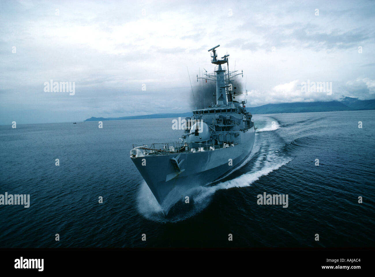 Military ship navy hi-res stock photography and images - Alamy