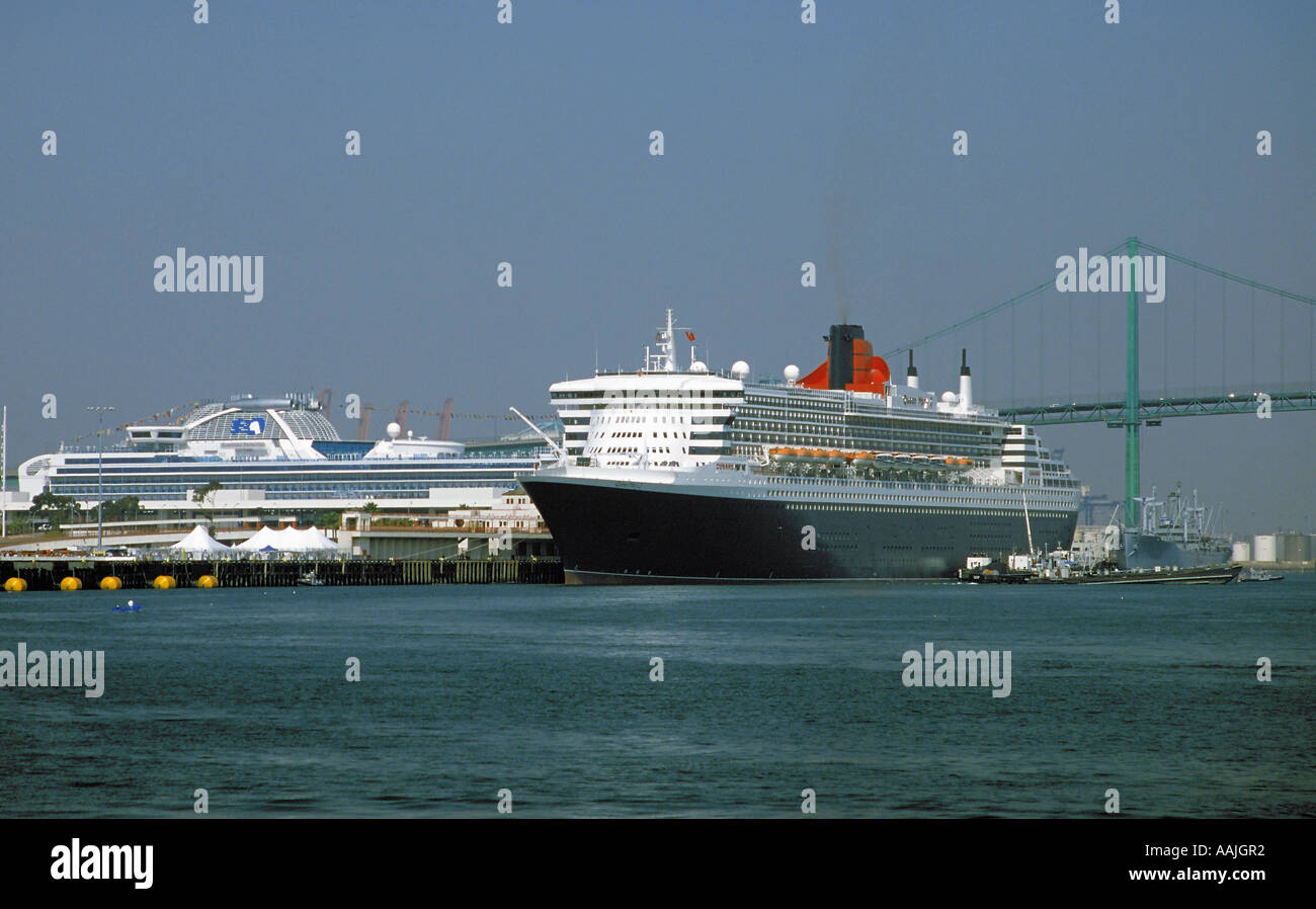 Queen Mary 2 while docked at berth 87 in San Pedro harbor, Los Angeles, California Stock Photo