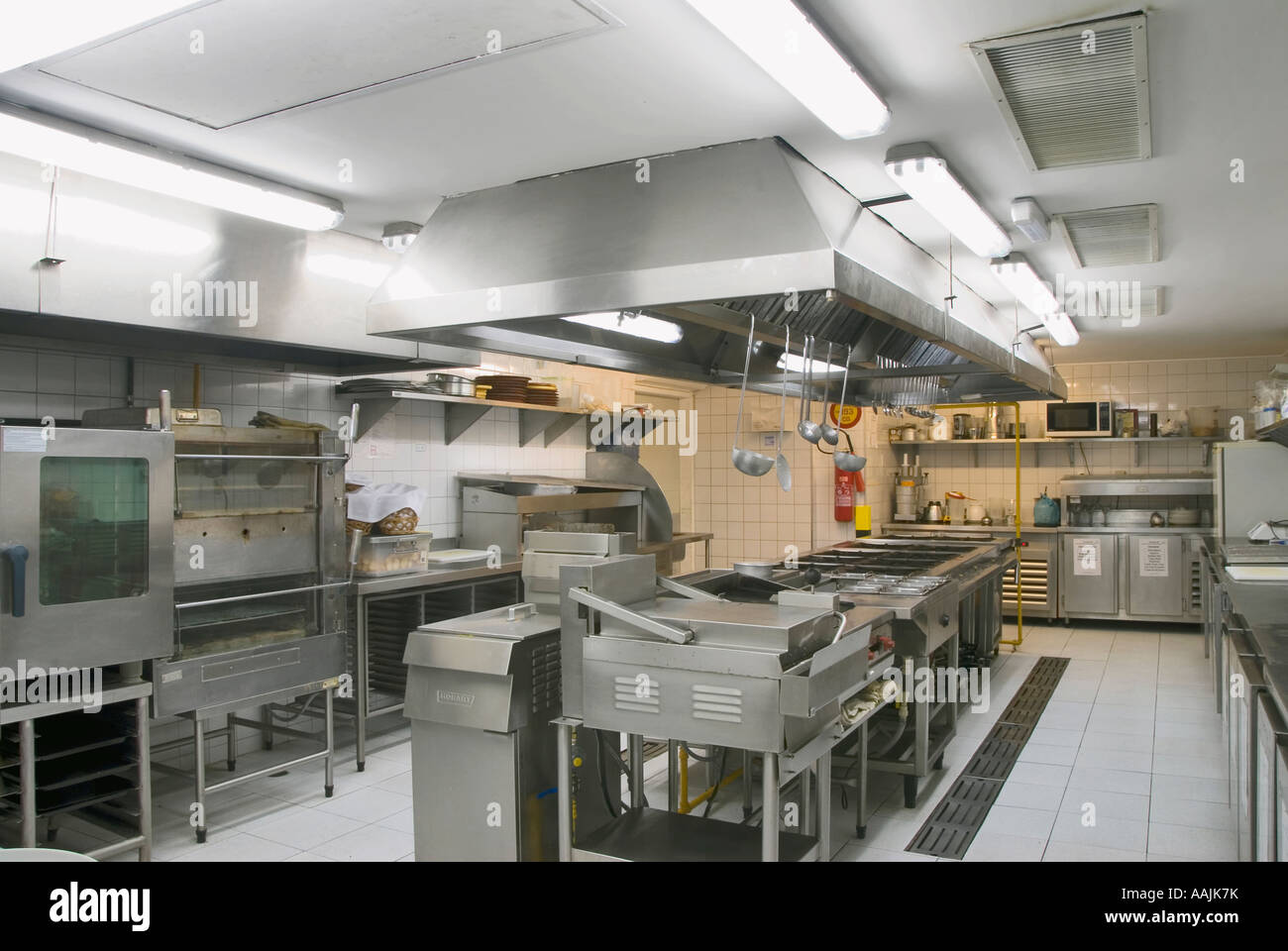 restaurant kitchen , industrial kitchen Stock Photo - Alamy