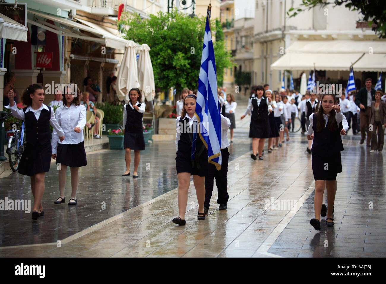 Greek school children hi-res stock photography and images - Alamy