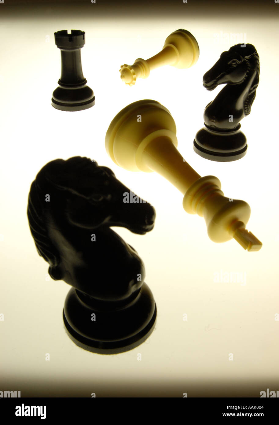 Check and mate hi-res stock photography and images - Alamy