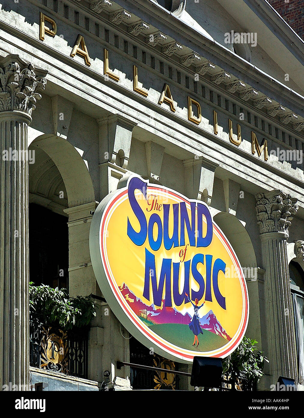sound-of-music-london-west-end-hi-res-stock-photography-and-images-alamy