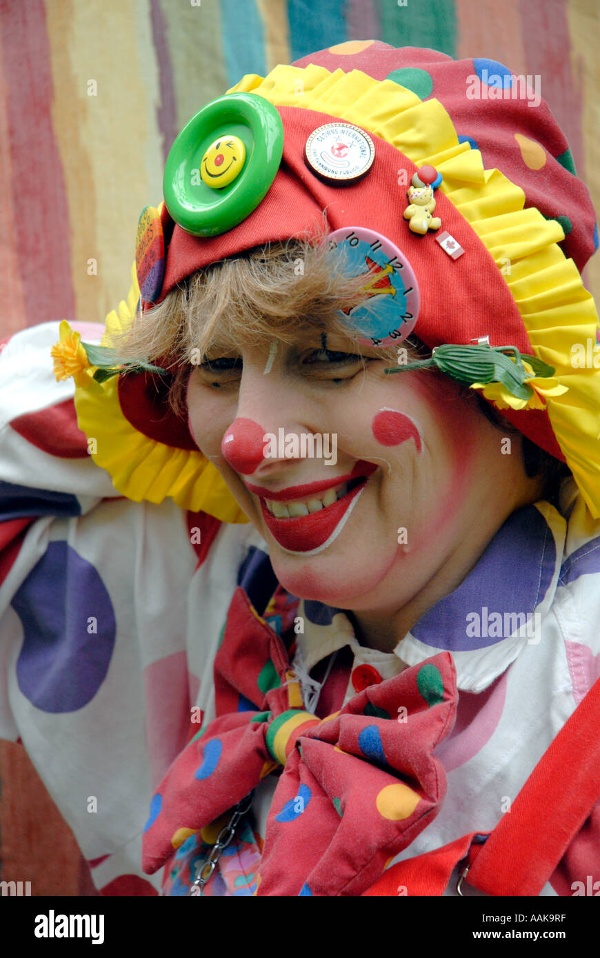 Clown in the grounds of St Pauls Church Covent Garden London Stock Photo