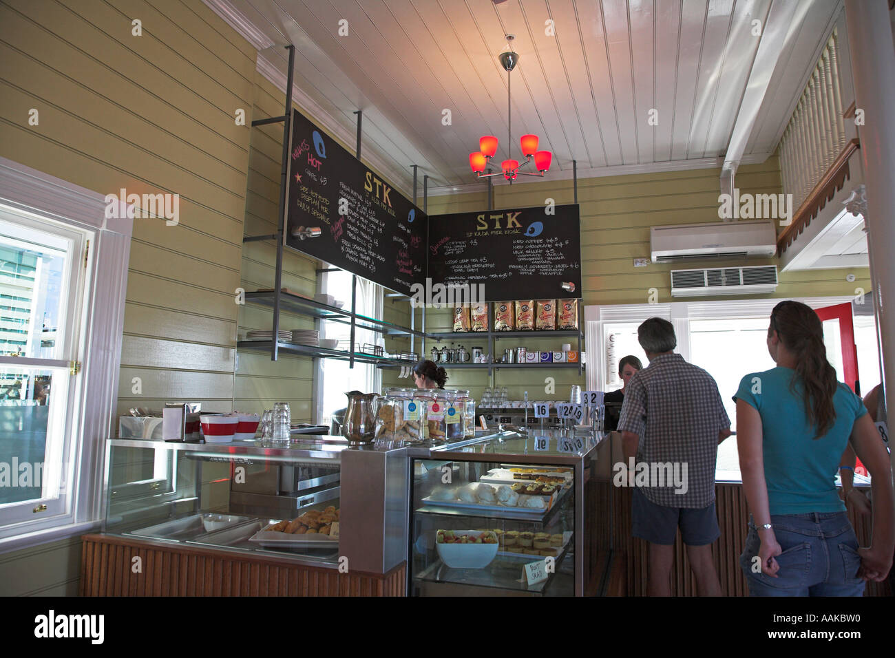 Newly Renovated Kiosk Cafe At The End Of St Kilda S Pier Stock