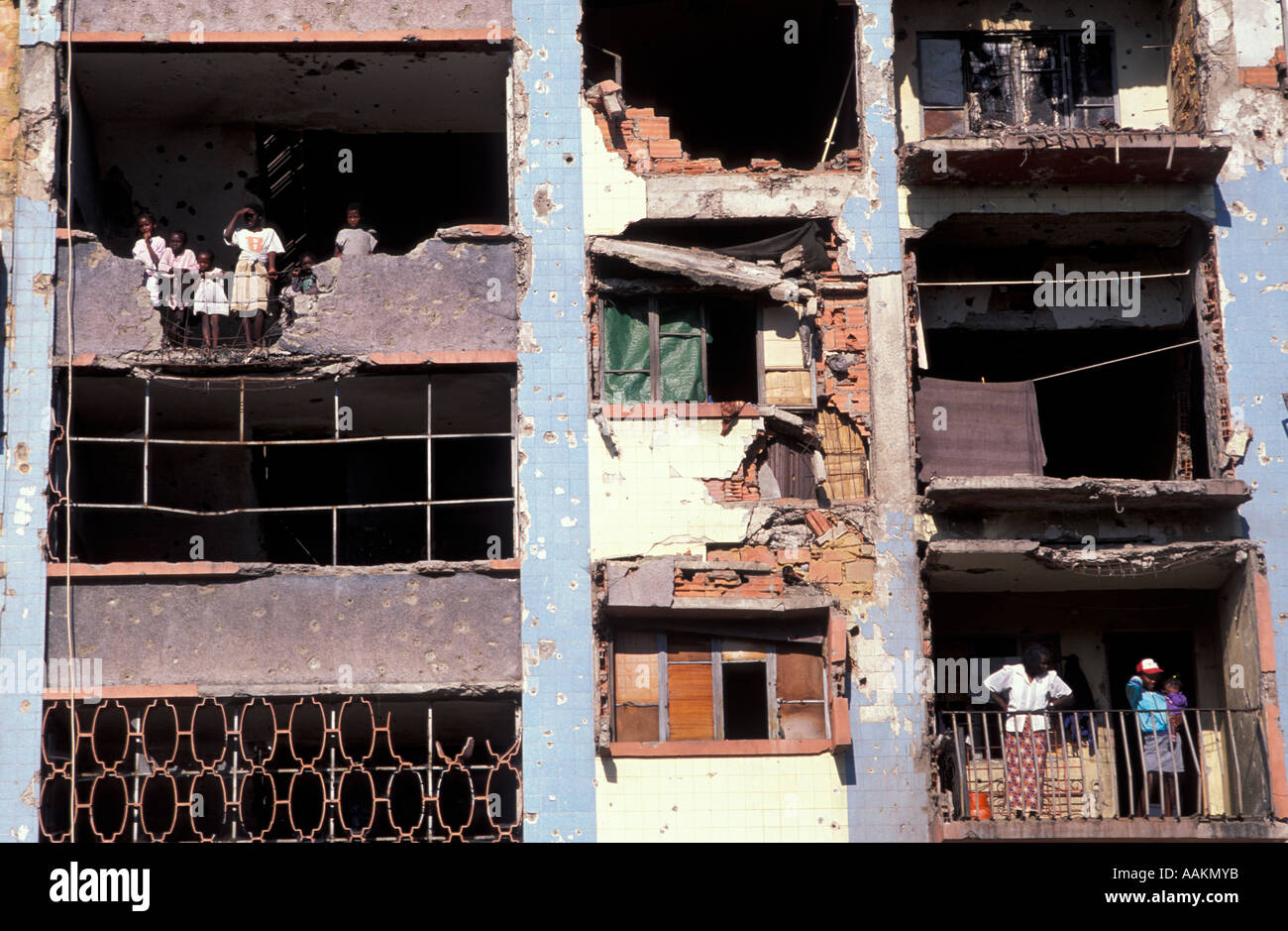 Building destroyed during war between UNITA and Angola military forces, Kuito city, Bié province, Angola, Africa, 1995. Stock Photo