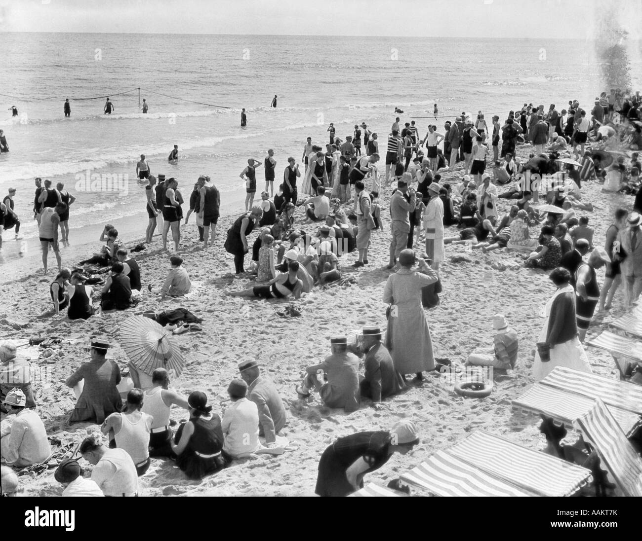 Palm beach 1920s Black and White Stock Photos & Images Alamy