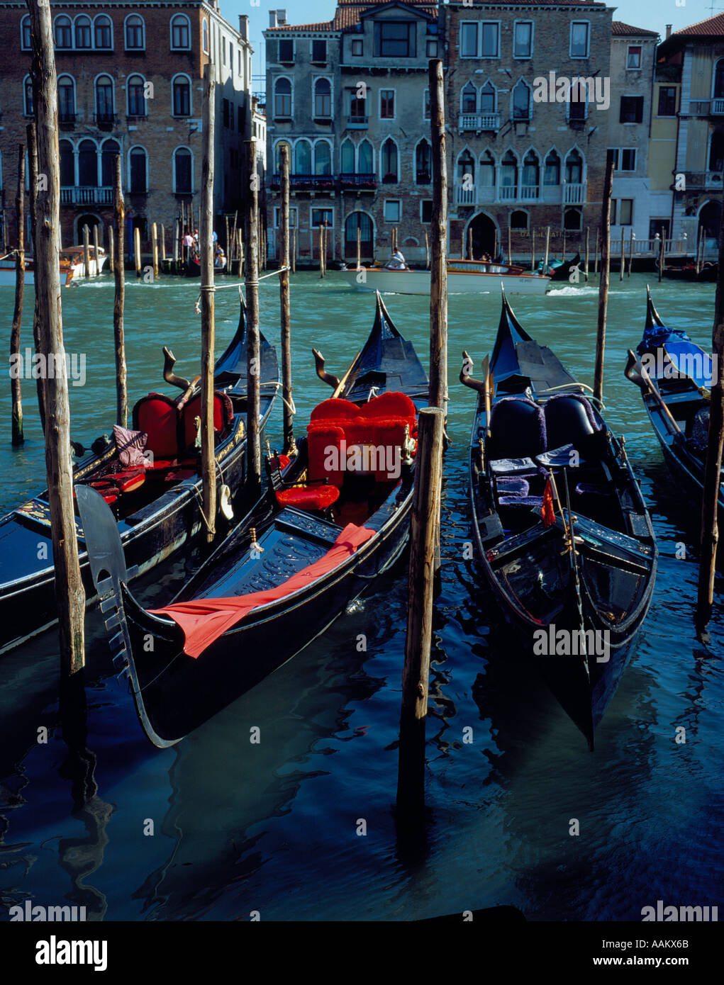 Gondolas parking hi-res stock photography and images - Alamy