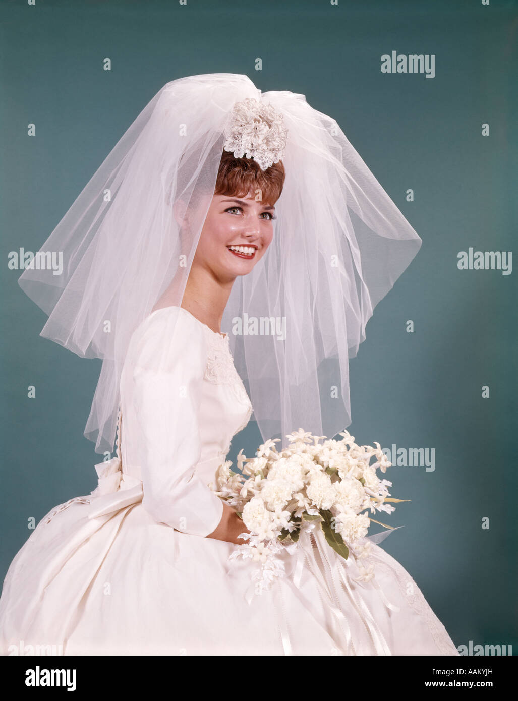 bridal net veil