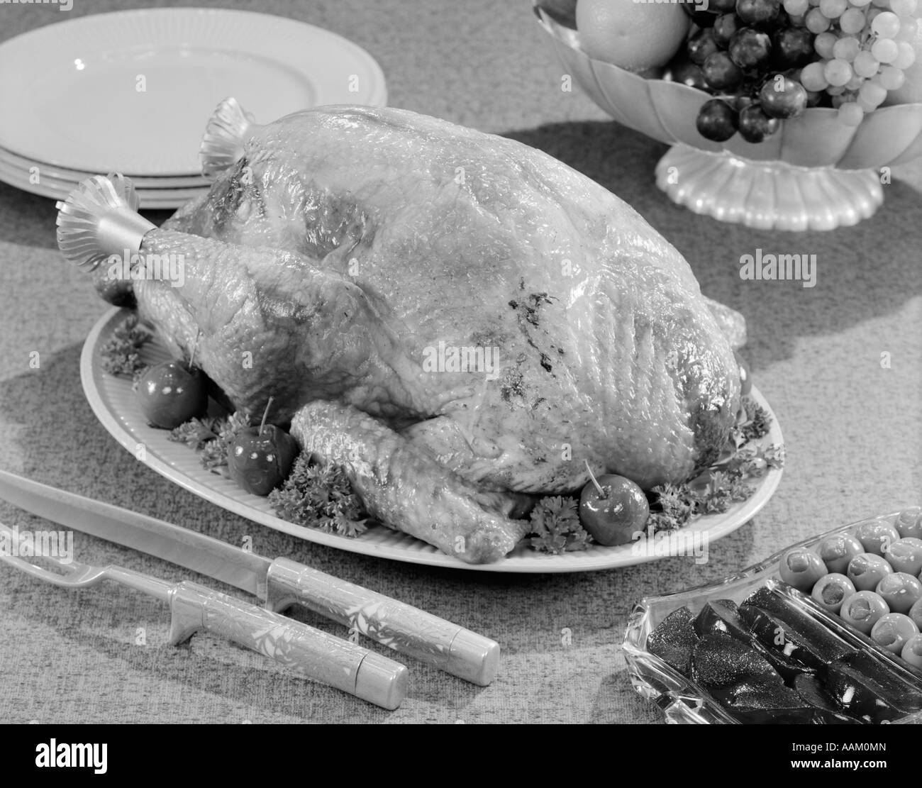 F9913 Hi res Stock Photography And Images Alamy thanksgiving-dinner-with-donuts-on-tray