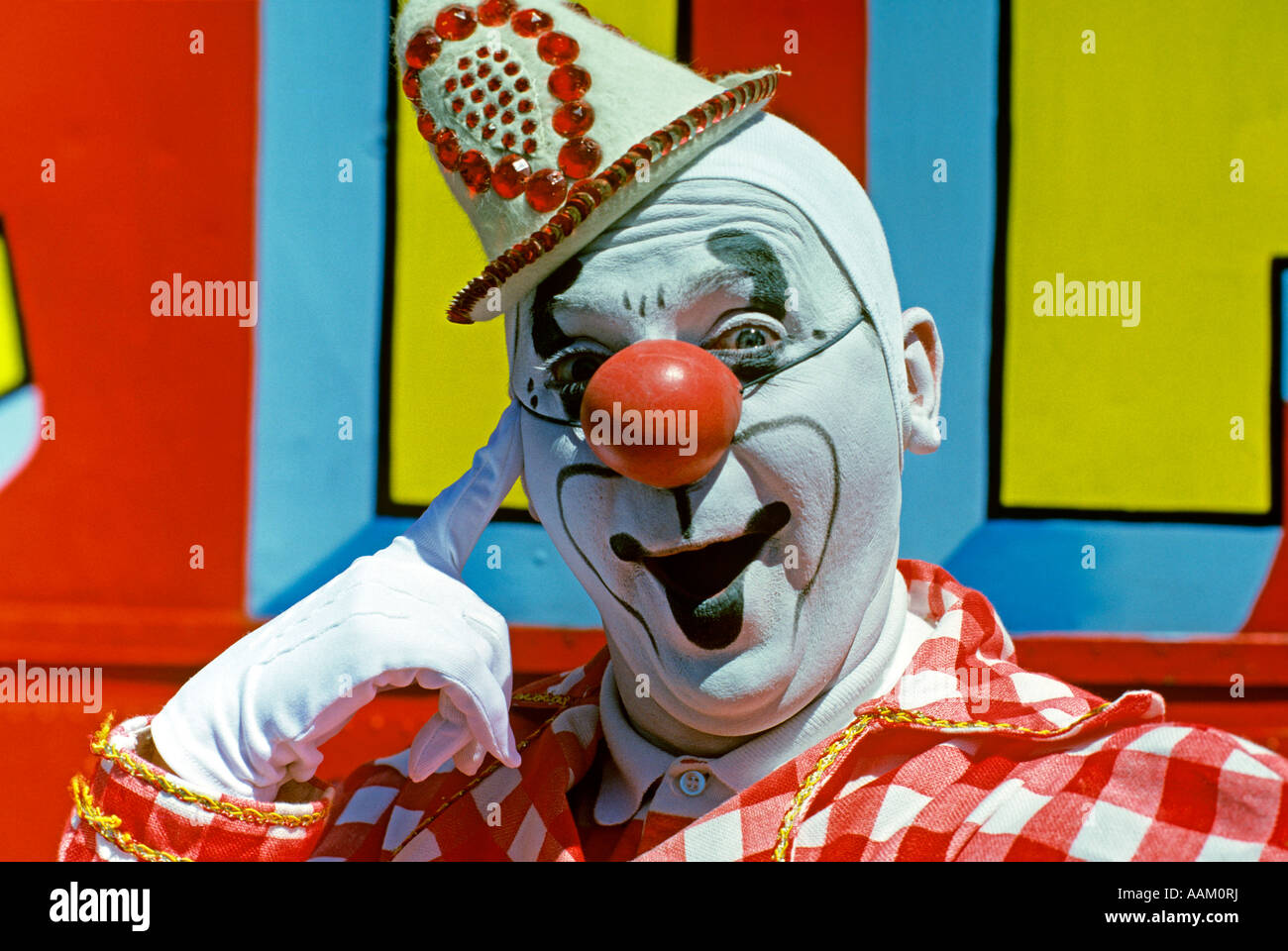 Clown circus hi-res stock photography and images - Alamy