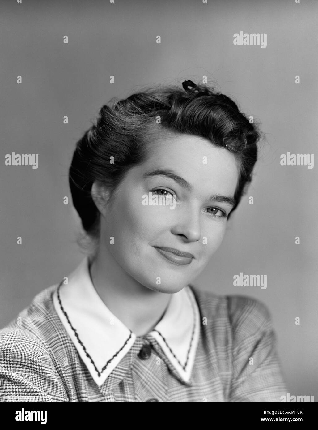 1940 S Woman Hairstyle Stock Photos 1940 S Woman Hairstyle Stock